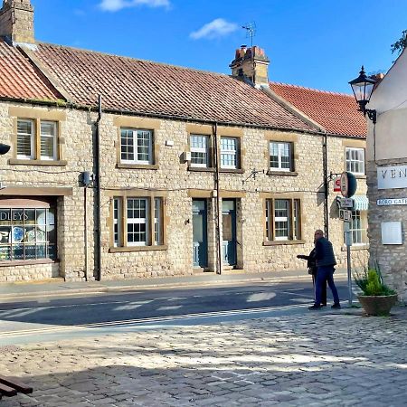 The Old Post Office - Central Helmsley With Parking Exterior foto